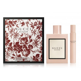 Gucci Bloom smaržu komplekts sievietēm (100 ml. EDP + 7,4 ml. EDP)